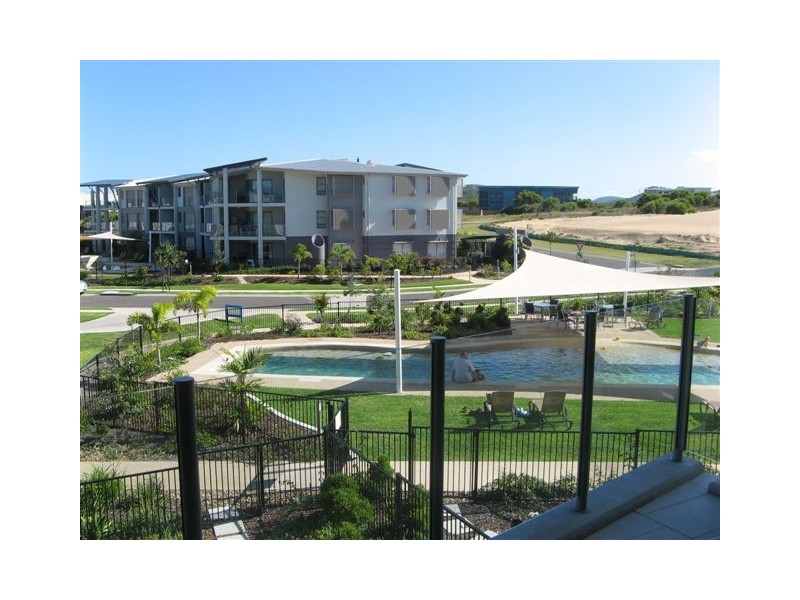 0/119 Beaches Village Cct, Agnes Water QLD 4677