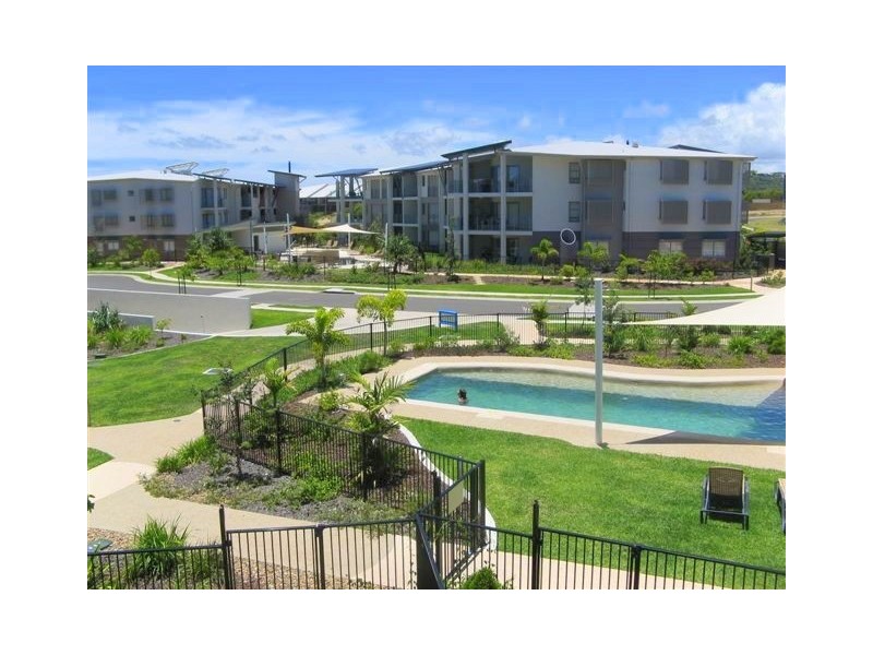 0/119 Beaches Village Cct, Agnes Water QLD 4677
