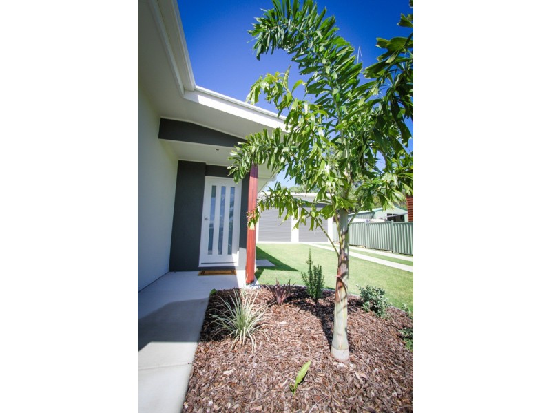 1/6 Springs Rd, Agnes Water QLD 4677