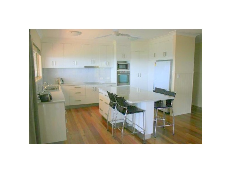 15 Woodrow Dr, Agnes Water QLD 4677