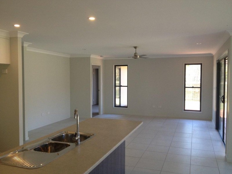 12 Dolphin Court, Agnes Water QLD 4677