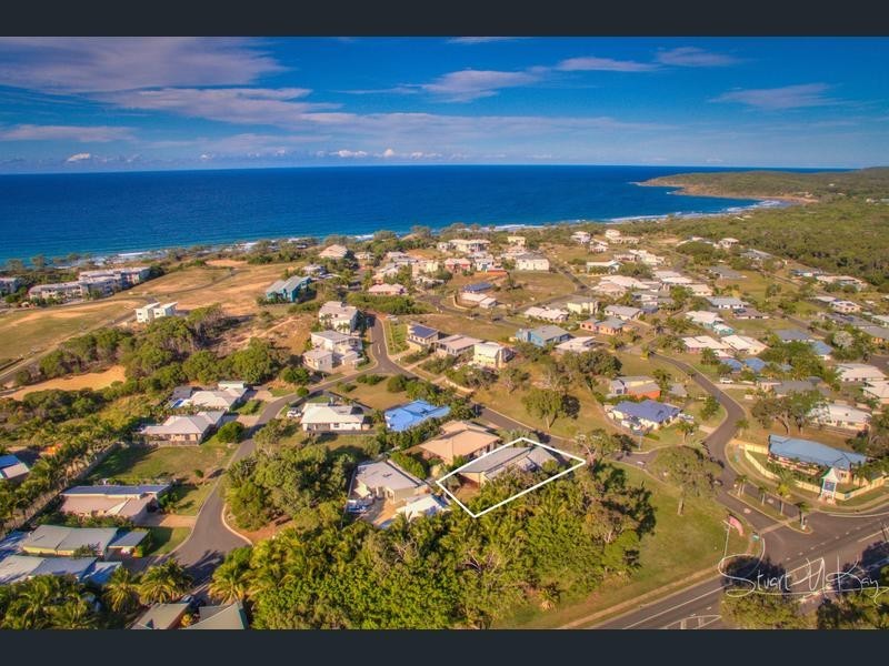 5 North Break Dr, Agnes Water QLD 4677