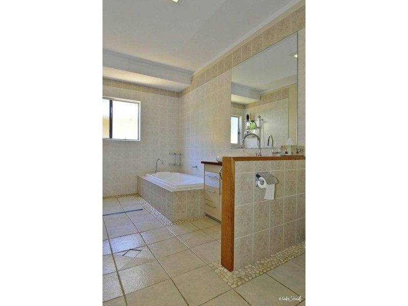 37 Wilson Drive, Agnes Water QLD 4677