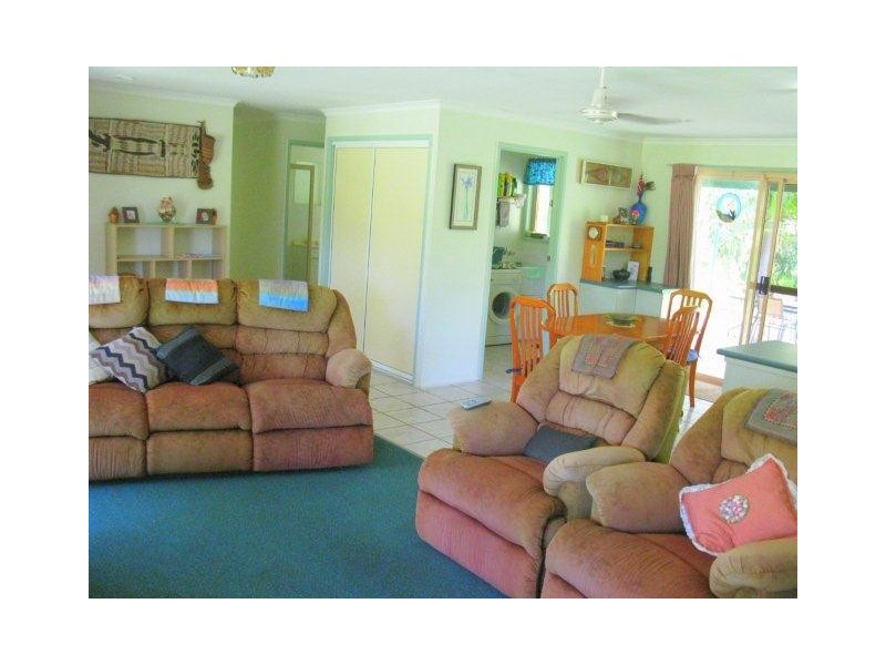 242 Anderson way, Agnes Water QLD 4677