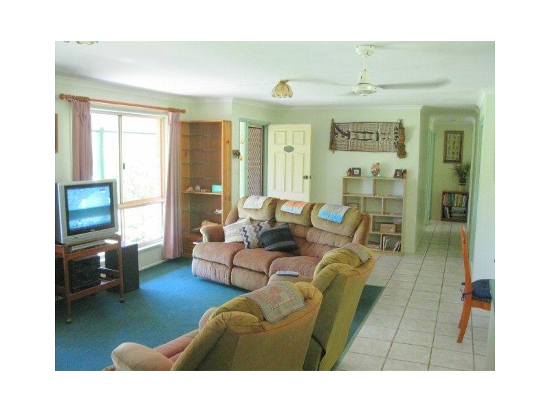 242 Anderson way, Agnes Water QLD 4677