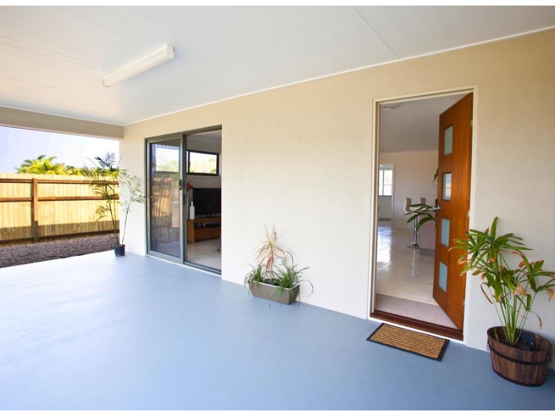 16 Waterfront Drive, Agnes Water QLD 4677