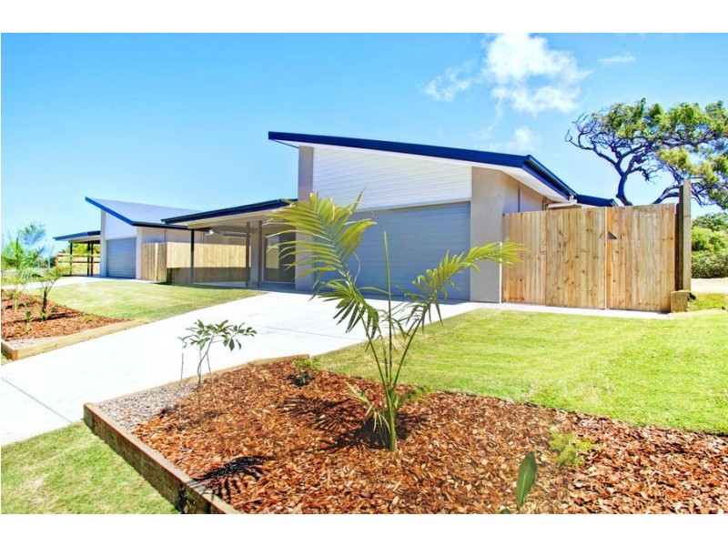 16 Waterfront Drive, Agnes Water QLD 4677