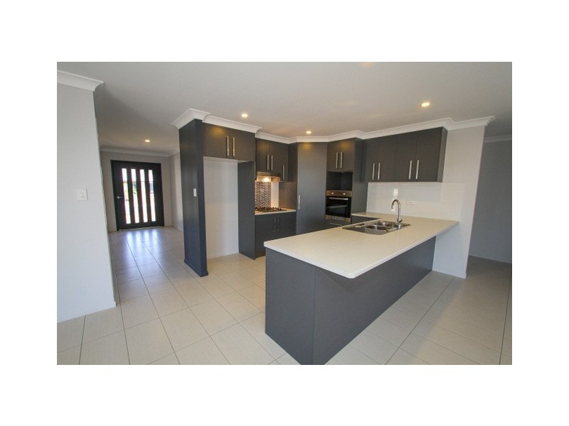 9 Waterfront Drive, Agnes Water QLD 4677