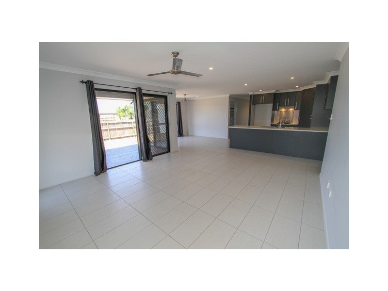 9 Waterfront Drive, Agnes Water QLD 4677