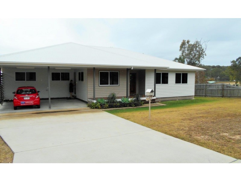 16 Donohue Drive, Agnes Water QLD 4677