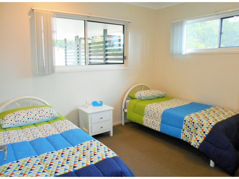 16 Donohue Drive, Agnes Water QLD 4677