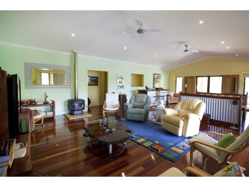 39 Rafting Ground, Agnes Water QLD 4677