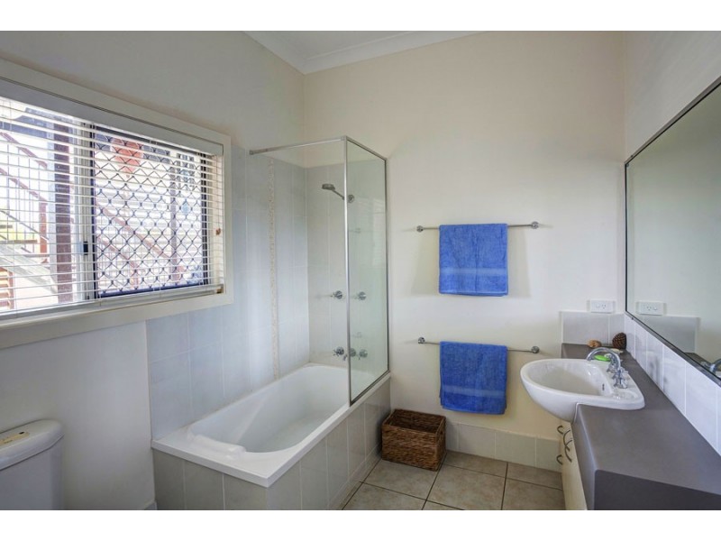 31 Atlantis Boulevard, Agnes Water QLD 4677