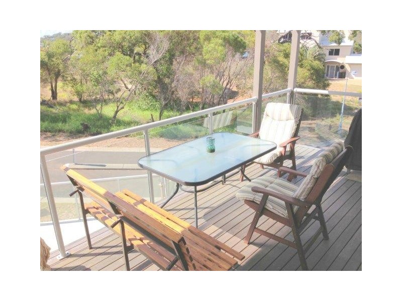 5 / 2 Dolphin Court, Agnes Water QLD 4677