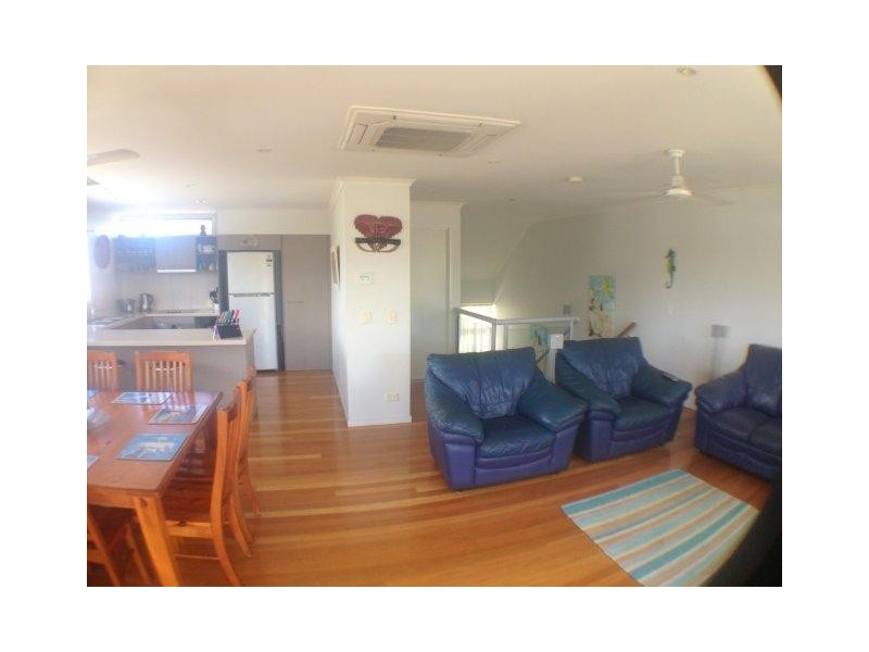 5 / 2 Dolphin Court, Agnes Water QLD 4677