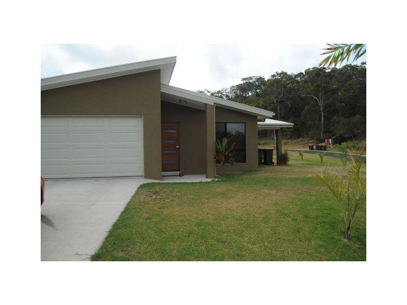 1 Bayview Drive, Agnes Water QLD 4677