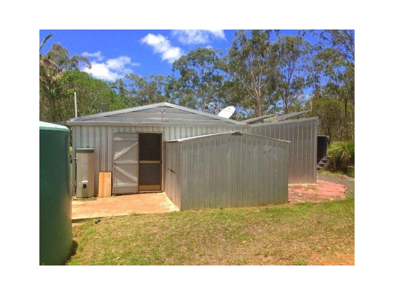 297 Cross Rd, Euleilah QLD 4674