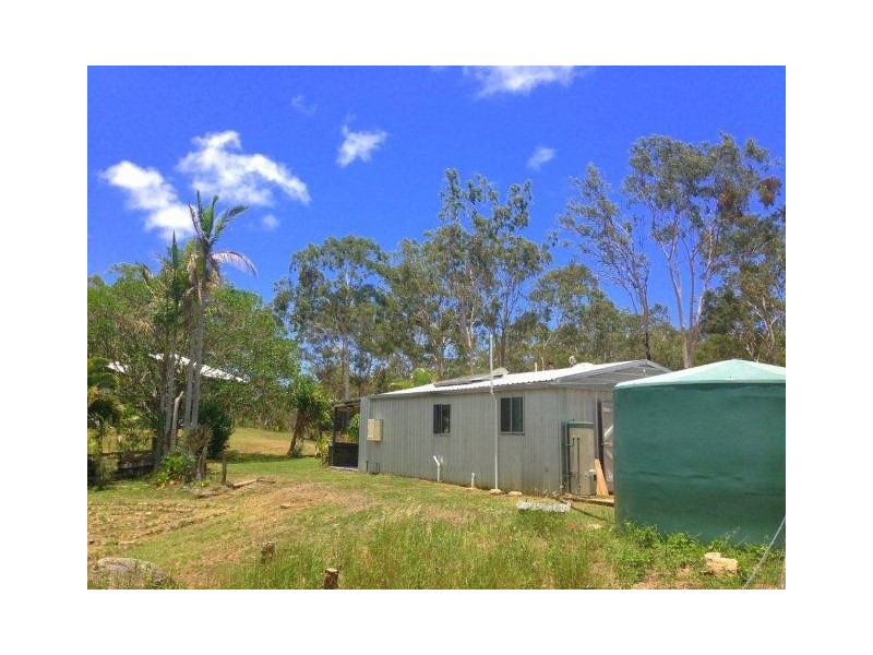 297 Cross Rd, Euleilah QLD 4674