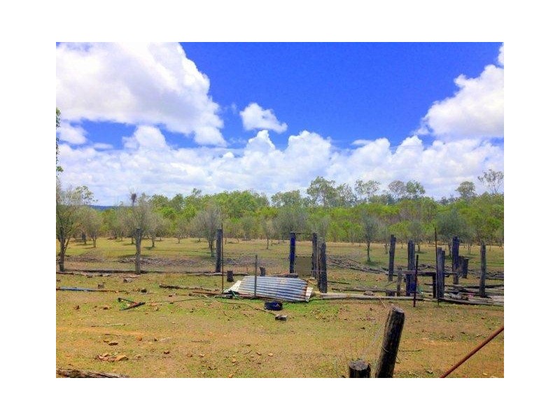 297 Cross Rd, Euleilah QLD 4674