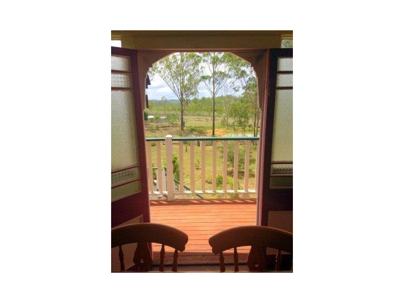 297 Cross Rd, Euleilah QLD 4674