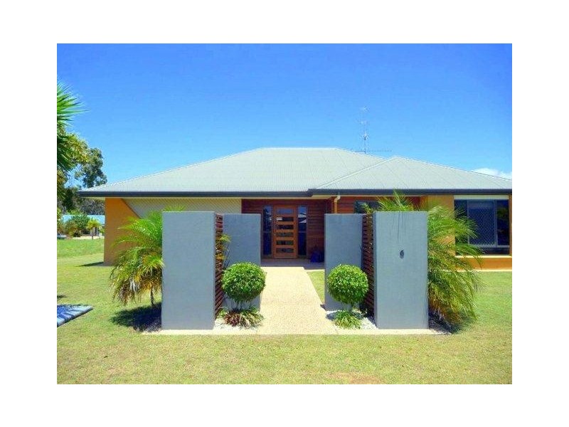 6 Waterfront Dr, Agnes Water QLD 4677