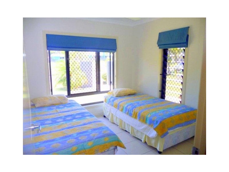 6 Waterfront Dr, Agnes Water QLD 4677