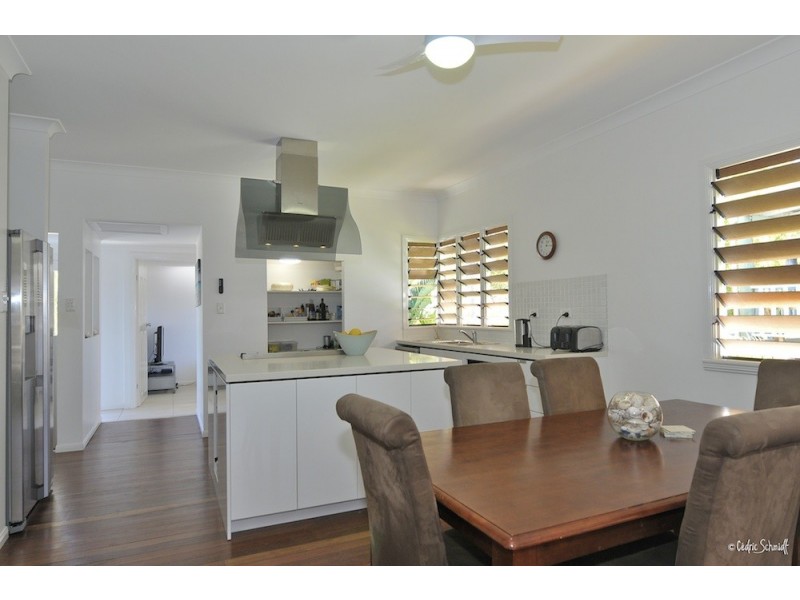1 Cabbage Palm Dr, Agnes Water QLD 4677