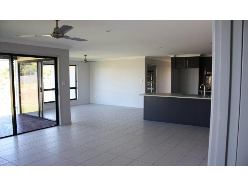 9 Waterfront Drive, Agnes Water QLD 4677