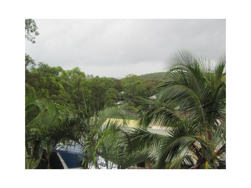 2 Woodrow Drive, Agnes Water QLD 4677