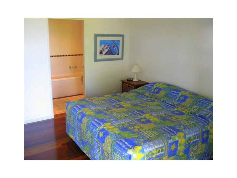 2/5 Gibbons Court, Agnes Water QLD 4677