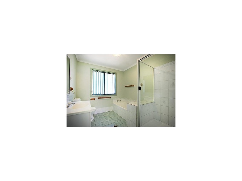 21 Captain Cook Drive, Agnes Water QLD 4677