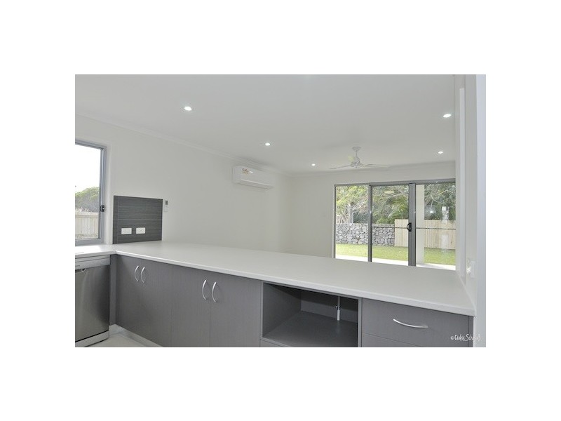 1 Joseph Banks, Agnes Water QLD 4677