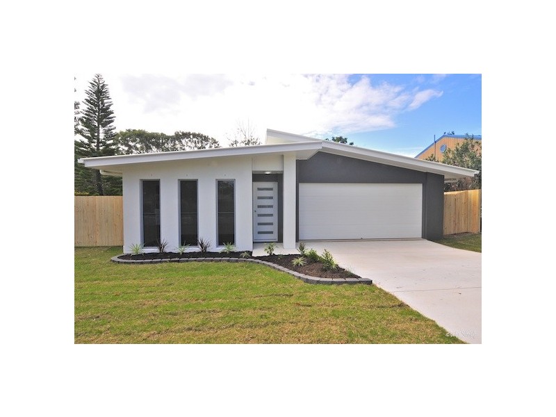 1 Joseph Banks, Agnes Water QLD 4677