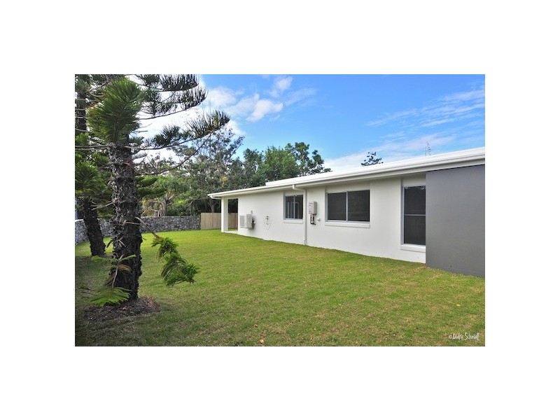 1 Joseph Banks, Agnes Water QLD 4677