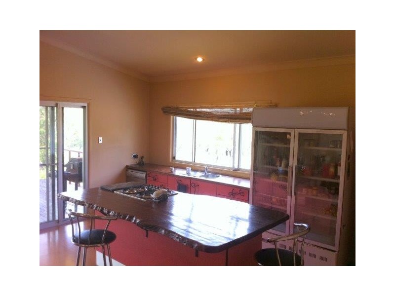 512 Murphy Rd, Captain Creek QLD 4677