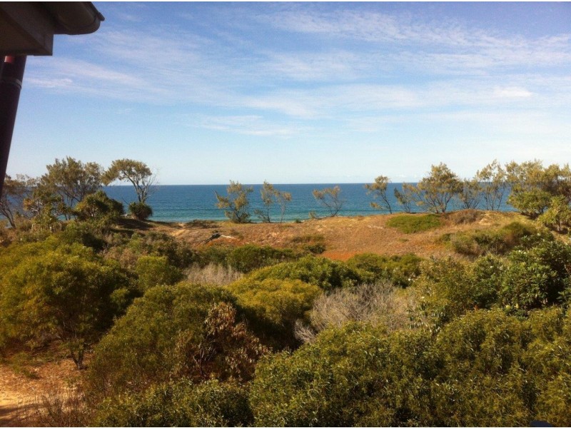 214/1 Beaches Village Circuit, Agnes Water QLD 4677