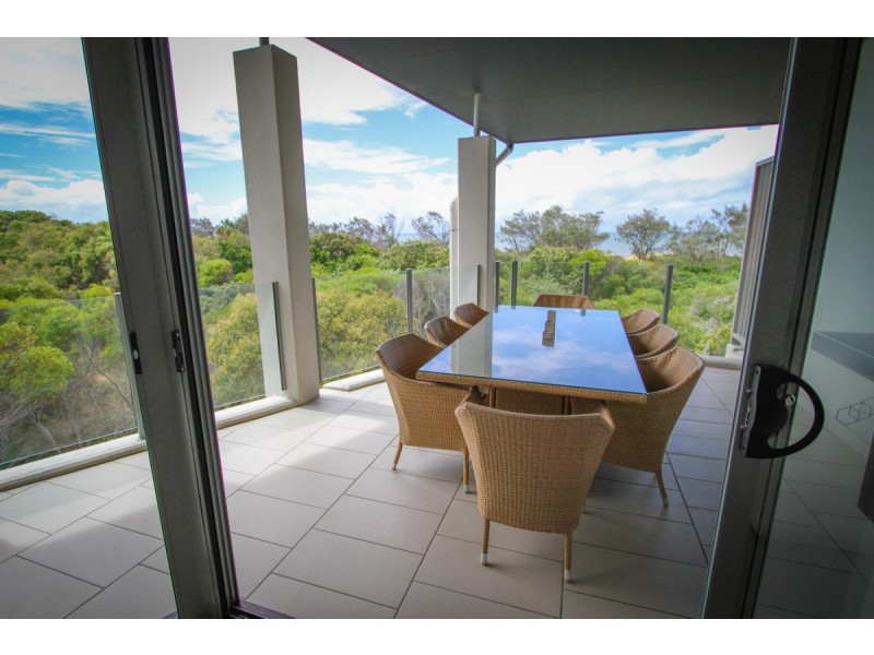 214/1 Beaches Village Circuit, Agnes Water QLD 4677