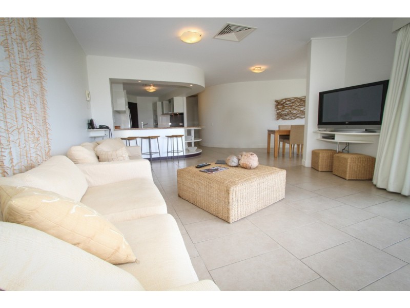 214/1 Beaches Village Circuit, Agnes Water QLD 4677