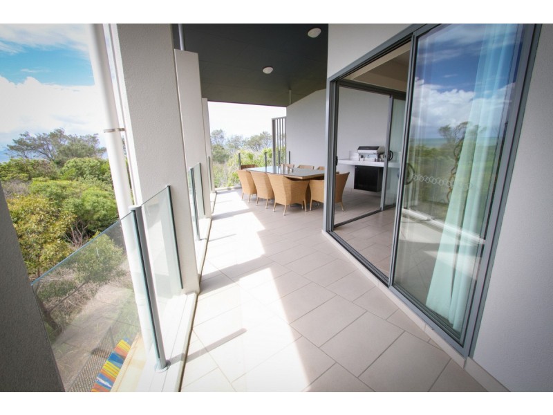 214/1 Beaches Village Circuit, Agnes Water QLD 4677
