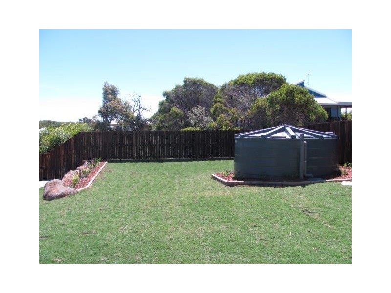27 Waterfront Ave, Agnes Water QLD 4677