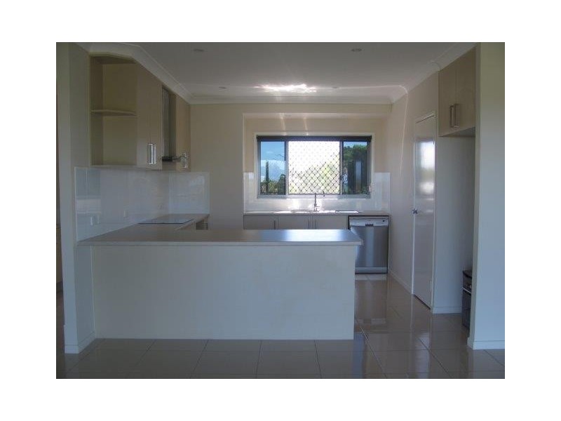 27 Waterfront Ave, Agnes Water QLD 4677