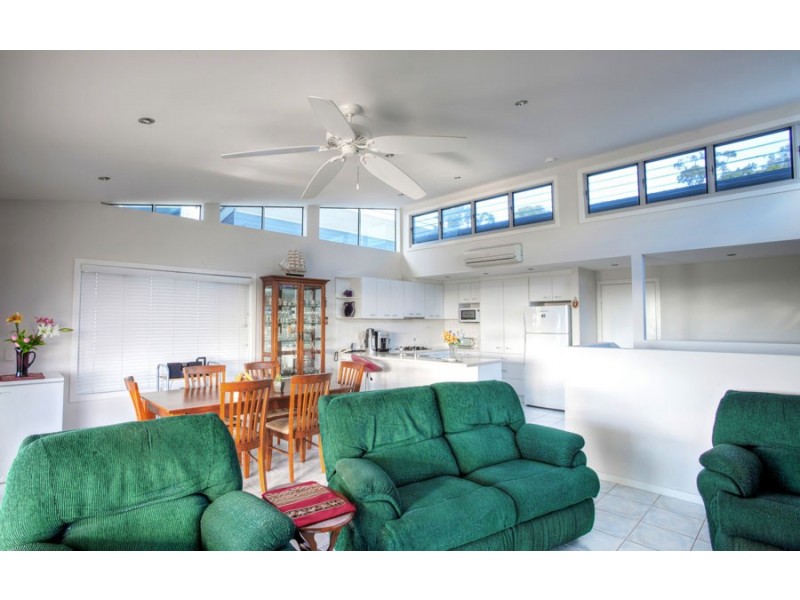 36 Woodrow Drive, Agnes Water QLD 4677