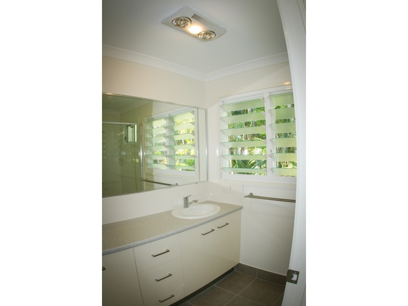 10 Beach Houses Estate Rd, Agnes Water QLD 4677