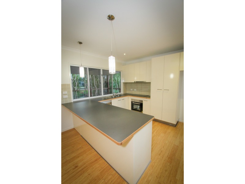 10 Beach Houses Estate Rd, Agnes Water QLD 4677