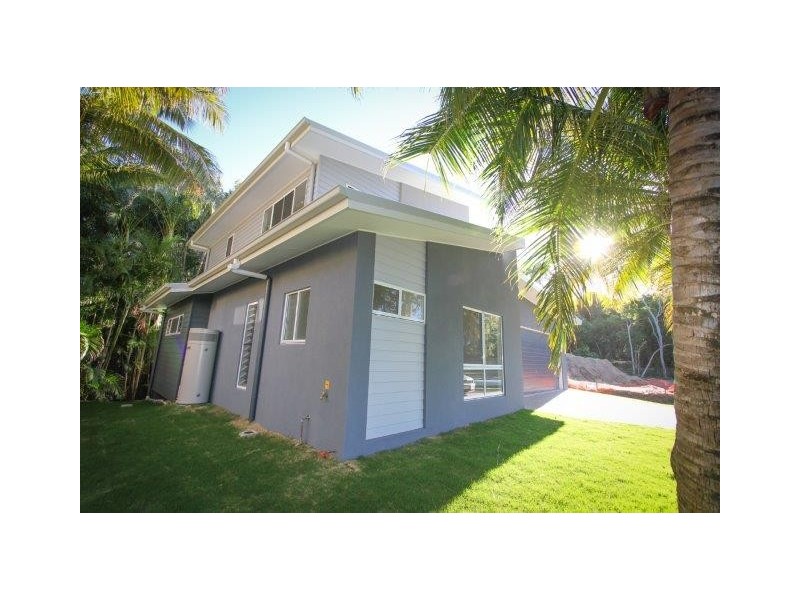10 Beach Houses Estate Rd, Agnes Water QLD 4677