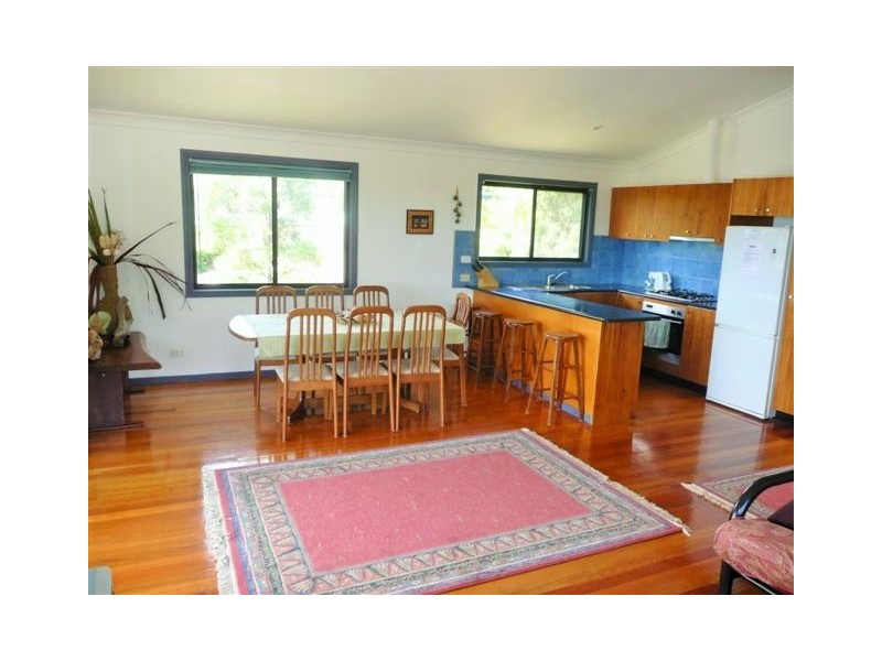 15 Donohue Drive, Agnes Water QLD 4677