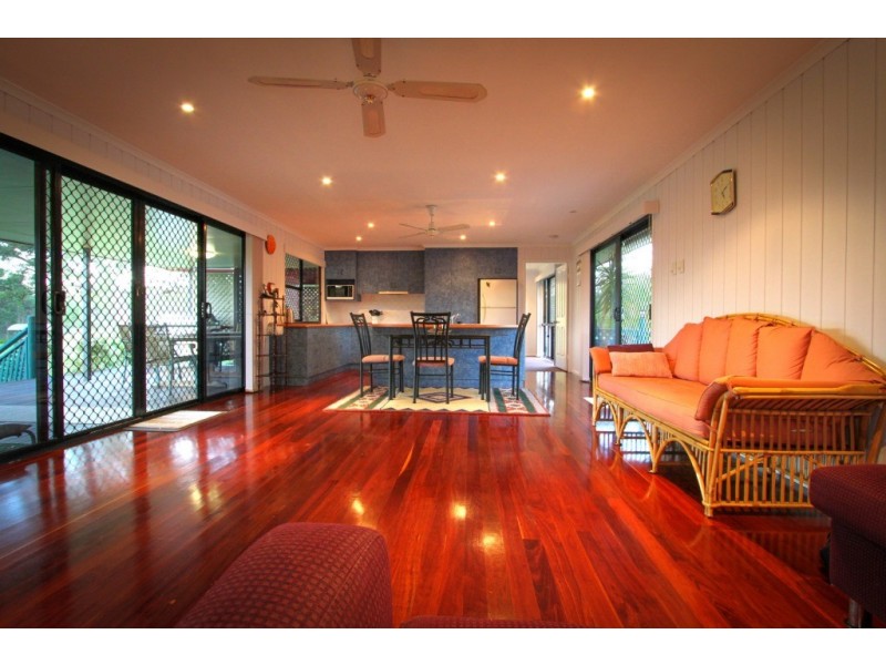 61 Bouch Crt, Agnes Water QLD 4677