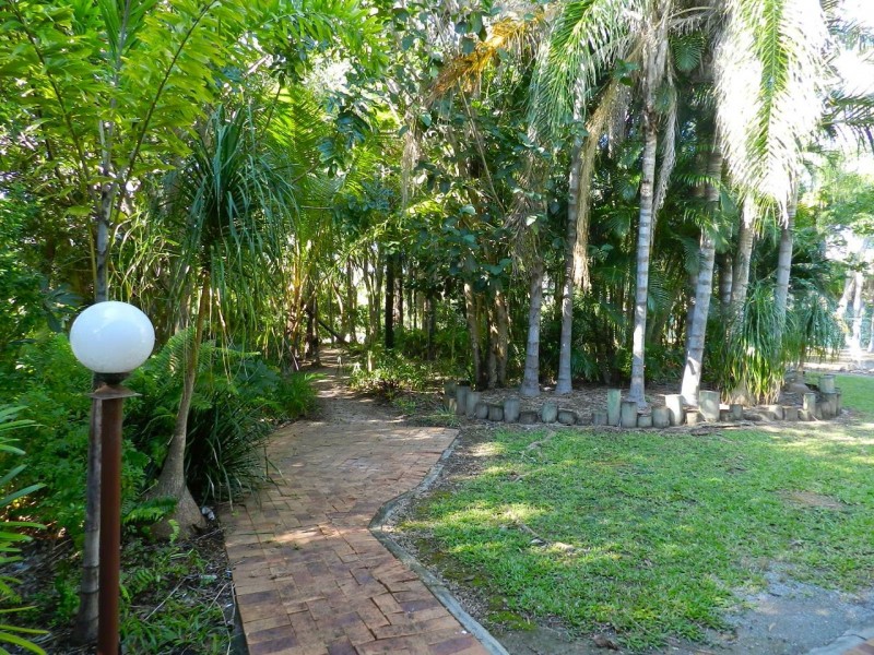 8 Watkins Rd, Agnes Water QLD 4677