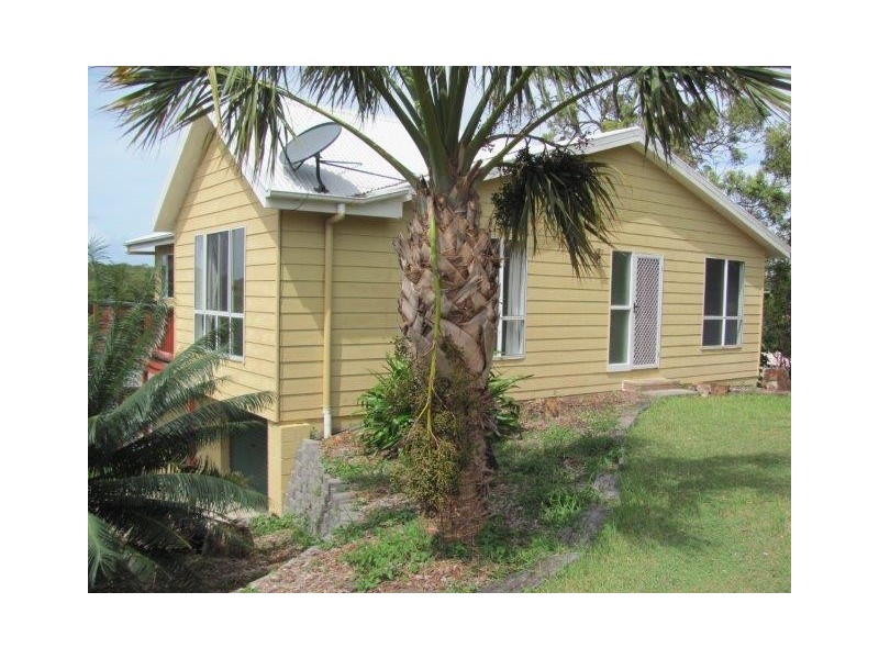 7 Seaspray Drive, Agnes Water QLD 4677