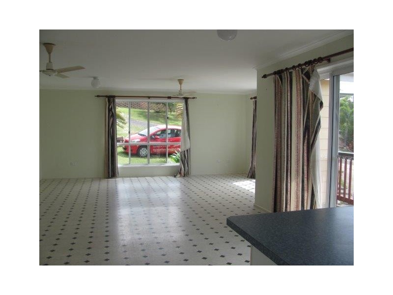 7 Seaspray Drive, Agnes Water QLD 4677